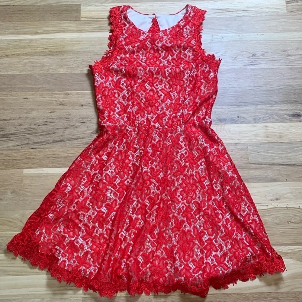Mi Ami Sleeveless Fit & Flare Red Floral Lace Dress Women’s M